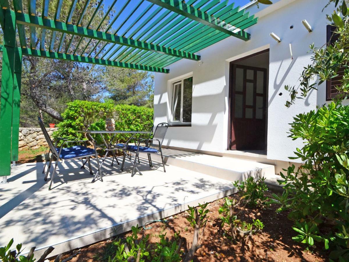 ויר Holiday Home Nikolina By Interhome מראה חיצוני תמונה